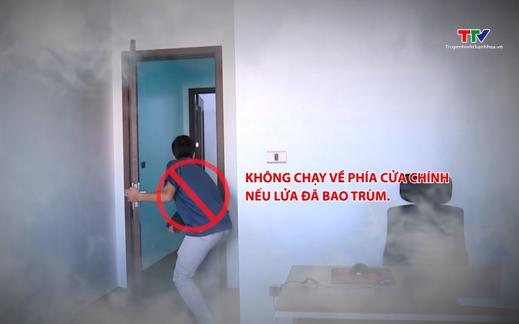 Kỹ năng an to&agrave;n trước b&atilde;o v&agrave; mưa lũ sau b&atilde;o - Ảnh 1.