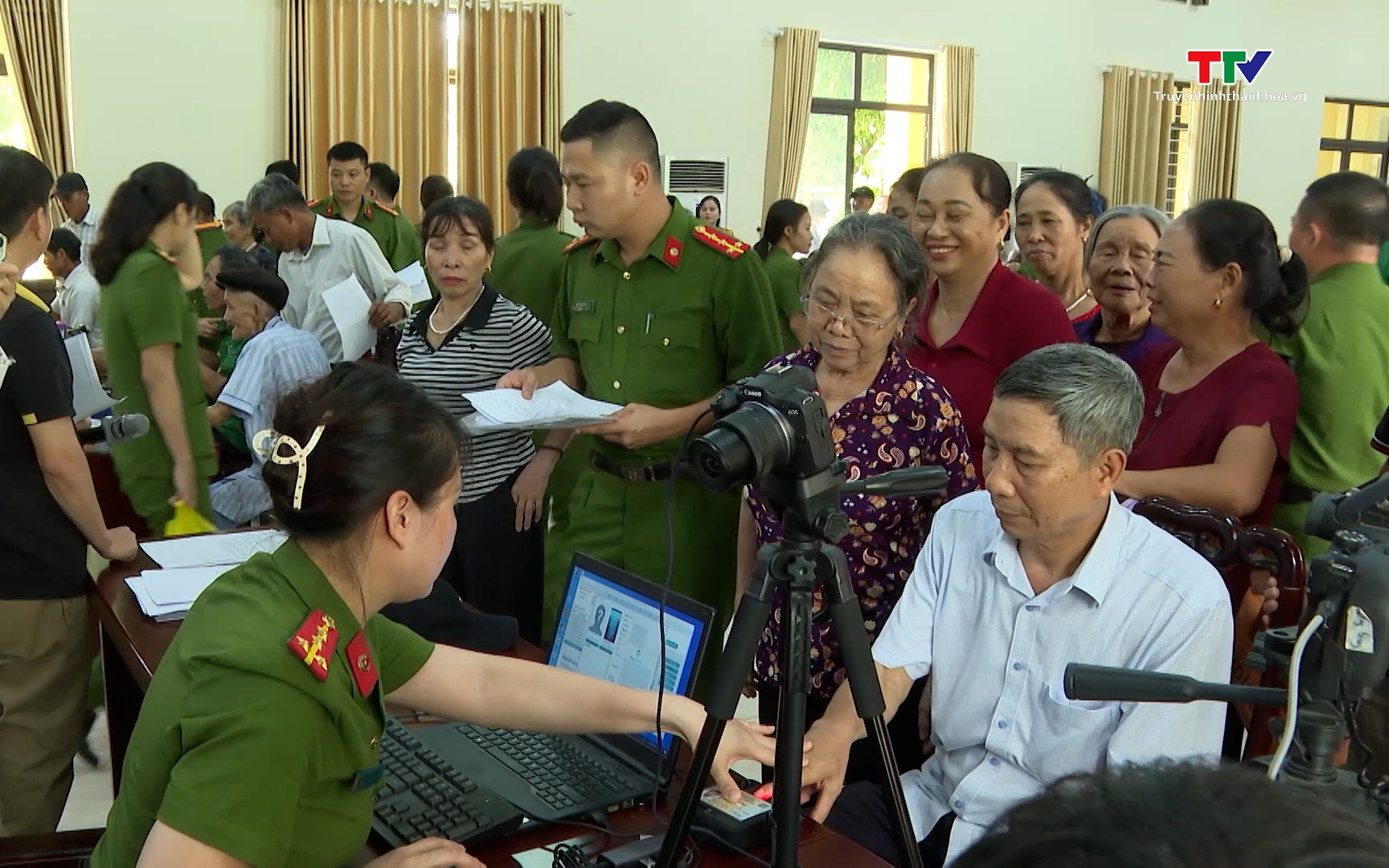 Thanh Hóa hoàn thành 100% thu nhận mẫu ADN thân nhân liệt sĩ - Ảnh 1.