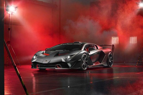 Lamborghini siêu xe: Lamborghini - một thương hiệu xe hơi danh giá và được ngưỡng mộ bởi nhiều người yêu xe trên toàn thế giới. Hãy thưởng thức những hình ảnh đẹp, tinh tế về các dòng xe của Lamborghini để cảm nhận được sự mạnh mẽ và sự sang trọng của những siêu xe này.