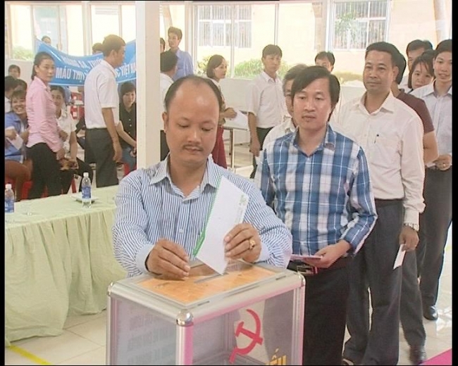 dn tre ung ho.jpg