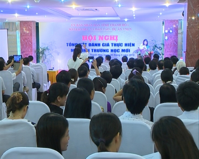 Tong ket danh gia du an mo hinh truong hoc moi.avi.Still001.jpg