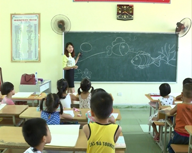 NHA VAN HOA THIEU NHI NGA SƠN.avi.Still001.jpg