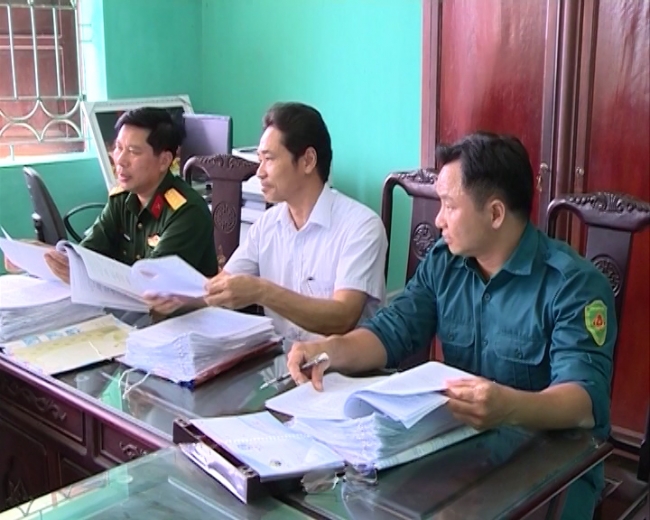 Dan cong hoa tuyen.avi.Still001.jpg