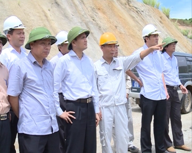 PCT Tuan tham Trung Son.avi.Still001.jpg