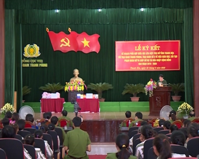 HOI LHPN PHOI HOP CAI TAO PHAM NHAN NU.avi.Still002.jpg