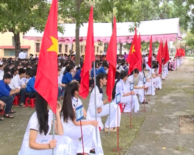 DC Song du khai giang Le Van Huu.avi.Still003.jpg
