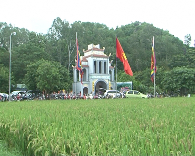 gio thieu thon Dong Tien.avi.Still001.jpg