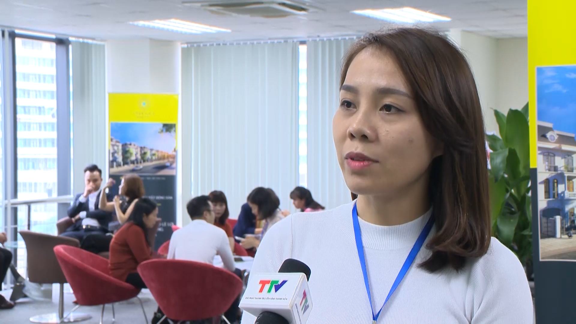 Bà Nguyễn Thuỳ Nhung, Giám đốc phòng kinh doanh 5, đại lý Minh Hưng cho biết:: khách hàng Thanh hoá rất háo hức chờ đợi dự án án này ra mắt và khi chủ đầu tư đưa ra một số hình ảnh của dự án thì phản ứng của khách hàng cũng rất tích cực.