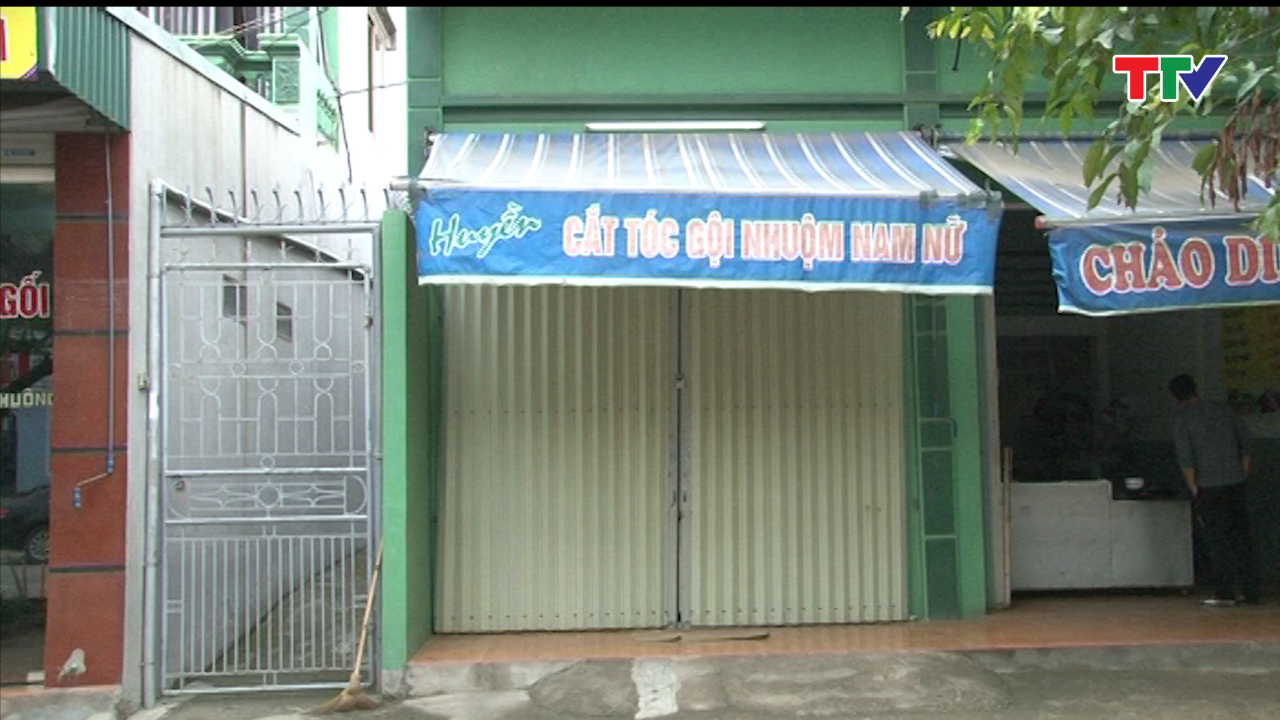 Hai vợ chồng tử vong trong tiệm cắt tóc ở thị xã Bỉm Sơn