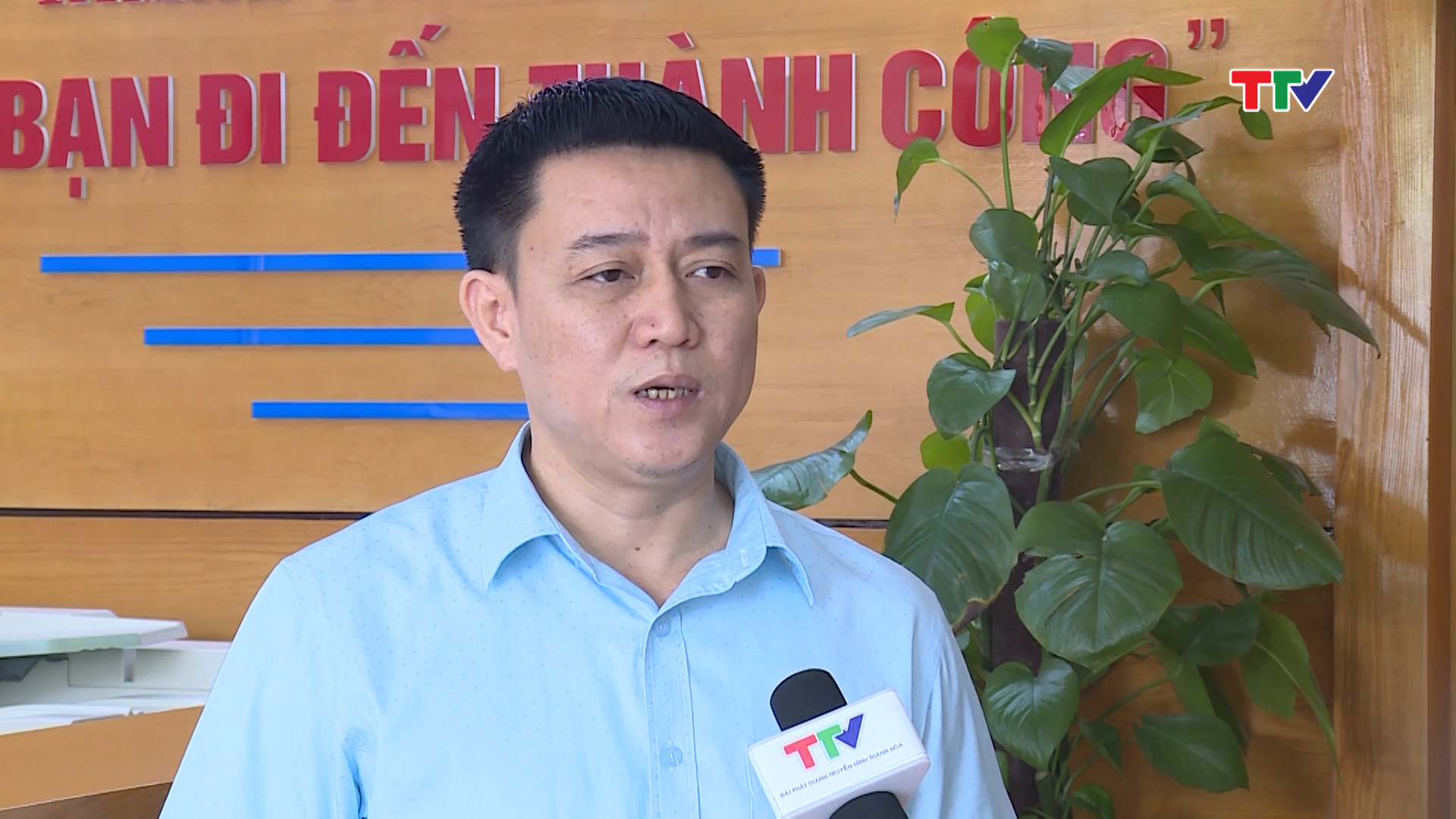 Ông Nguyễn Trung Kiên (Giám đốc Công ty xuất khẩu lao động Thiên Ân Thanh Hóa) cho biết, công ty của ông thì chú trọng đào tạo đúng quy định của Bộ, đặc biệt chú trọng trang bị kiến thức, kỹ năng chị em, thường xuyên trao đổi với các đối tác, chủ nhà tạo thành mạng lưới khép kín để đảm bảo quyền lợi cho người lao động,...