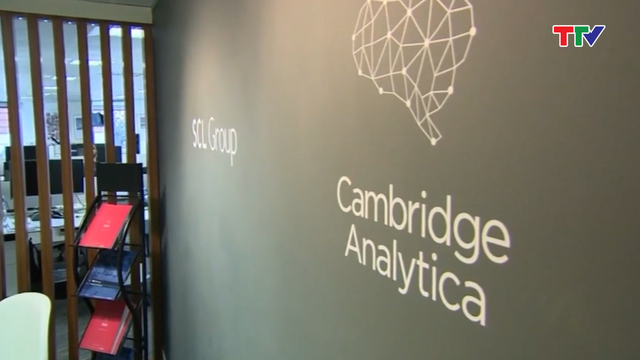 Hãng Cambridge Analytica bị đóng cửa sau bê bối dữ liệu Facebook