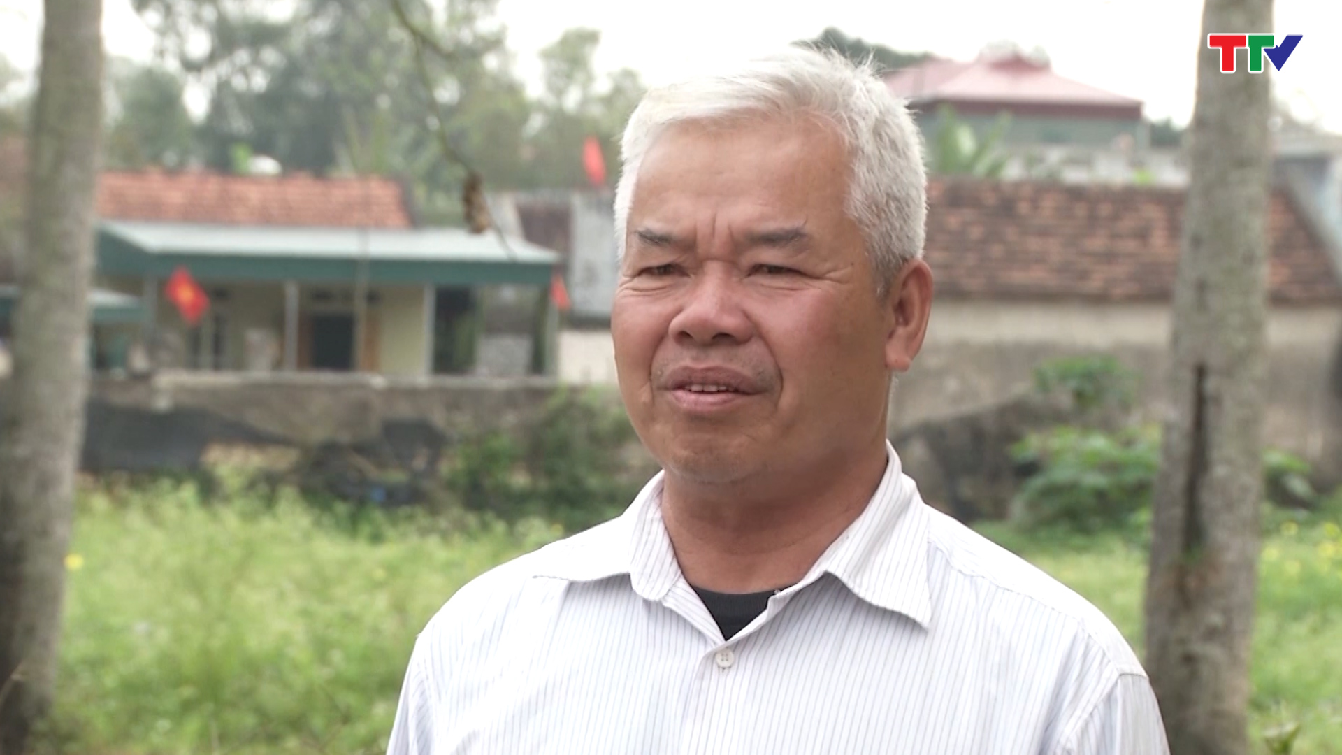 Ông Nguyễn Bá Tiếp - Phường Quảng Cư, TP Sầm Sơn, tỉnh Thanh Hóa: Chúng tôi là người lao động sản xuất trên biển, hàng năm Trạm họp, tuyên truyền chủ trương của nhà nước để đi đánh bắt,  trạm quản lý nắm bắt các hoạt động của dân trên biển.