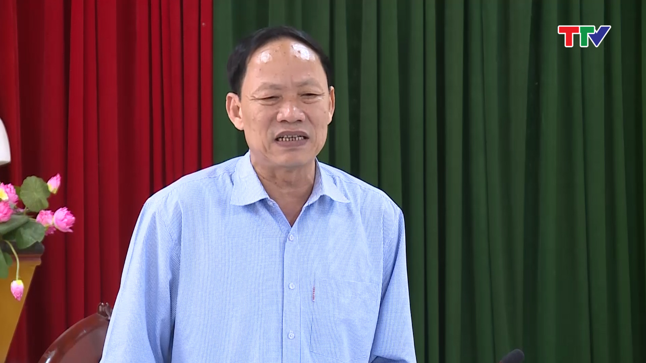 Đồng chí Trần Quang Đảng, Trưởng Ban Pháp chế HĐND tỉnh đề nghị Thành phố Sầm Sơn nghiên cứu các giải pháp tạm thời xử lý tình trạng quá tải, ô nhiễm môi trường tại bãi rác thành phố