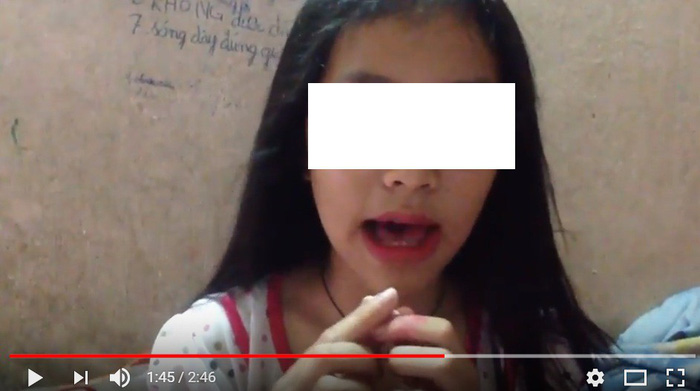 Một học sinh Việt Nam hướng dẫn cách chơi Thử thách cá voi xanh - Ảnh chụp màn hình
