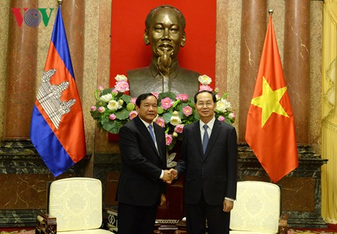 Chủ tịch nước Trần Đại Quang tiếp Bộ trưởng Ngoại giao và Hợp tác quốc tế Campuchia Prak Sokhonn