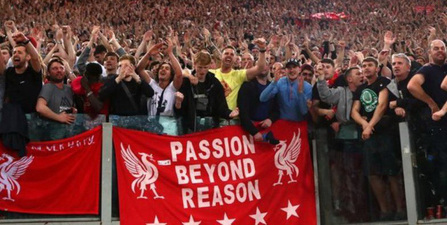 Các cổ động viên Liverpool rất vất vả để tìm mua vé xem trận chung kết Champions League- Ảnh: GETTY IMAGES