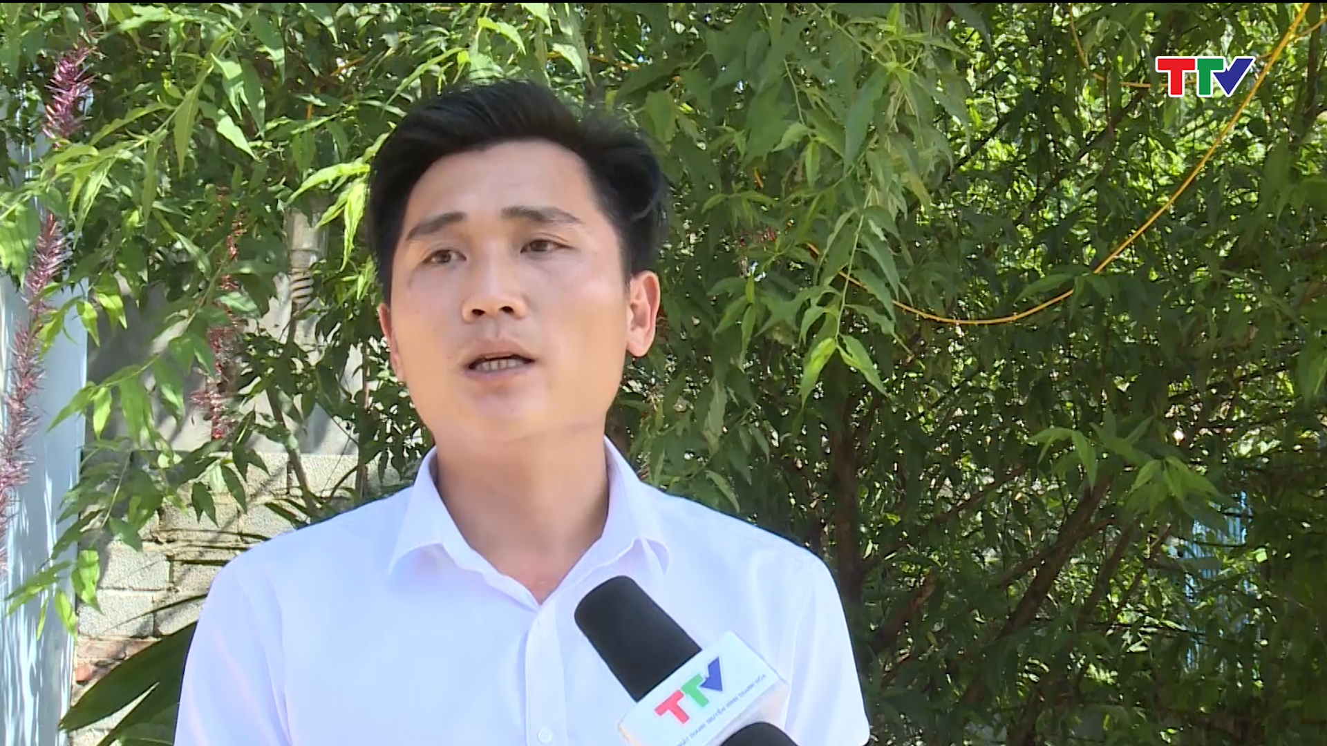 Anh Lê Văn Hiệu- Trưởng thôn Lằn Sổ, xã Giao Thiện, huyện Lang Chánh:  