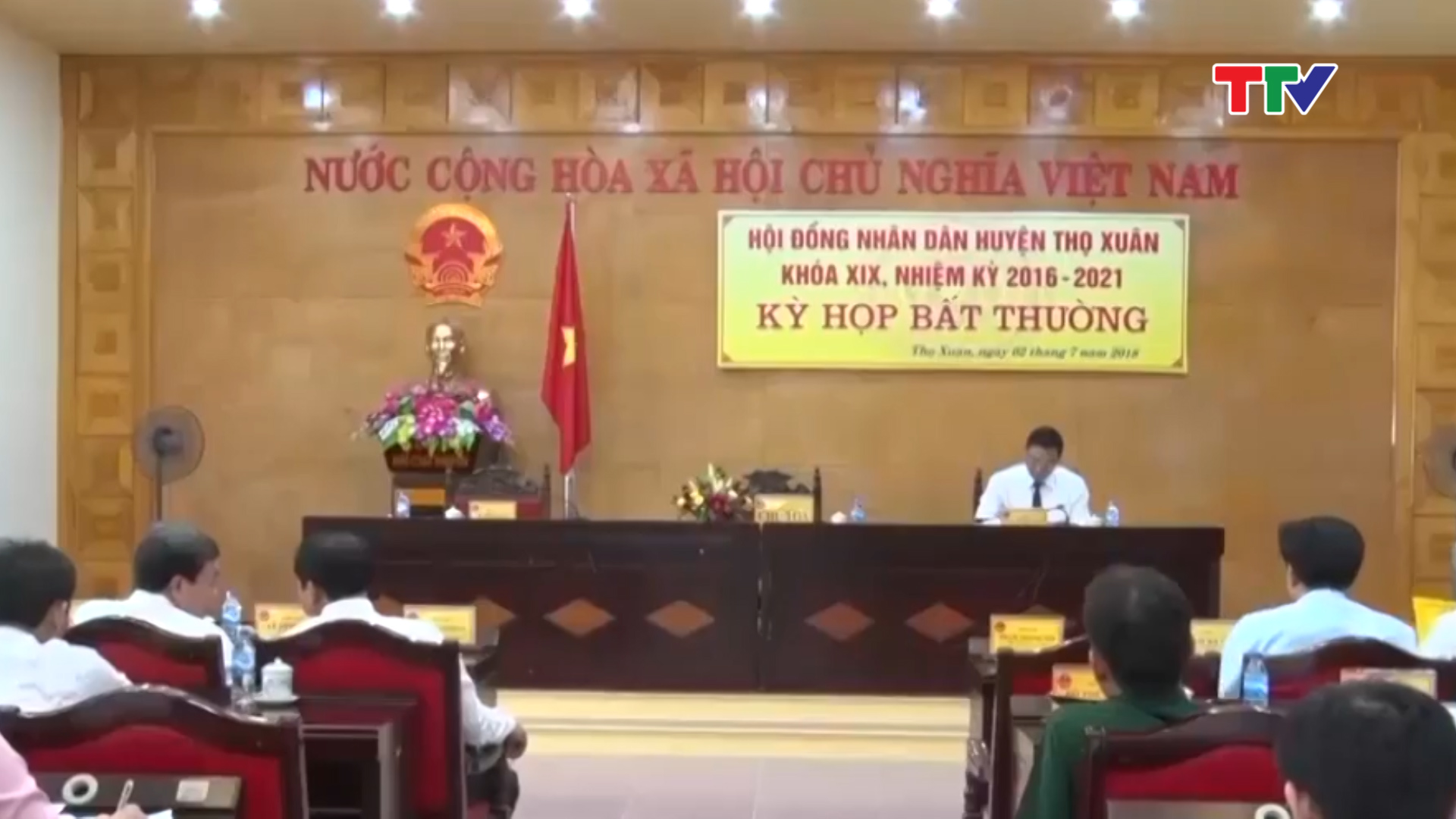 HĐND huyện Thọ Xuân:  Tổ chức kỳ họp bất thường bầu chủ tịch HĐND huyện khóa 19, nhiệm kỳ 2016 - 2021.
