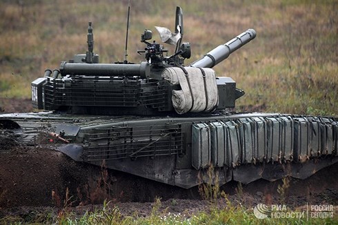 Xe tăng T-72B3 tham gia tập trận Zapad 2017 tại thao trường ở vùng Minsk. (Ảnh: RIA Novosti)