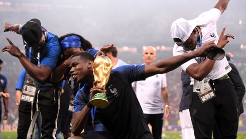 Paul Pogba sẽ mang phong độ ở World Cup 2018 về MU? (Ảnh: Getty)