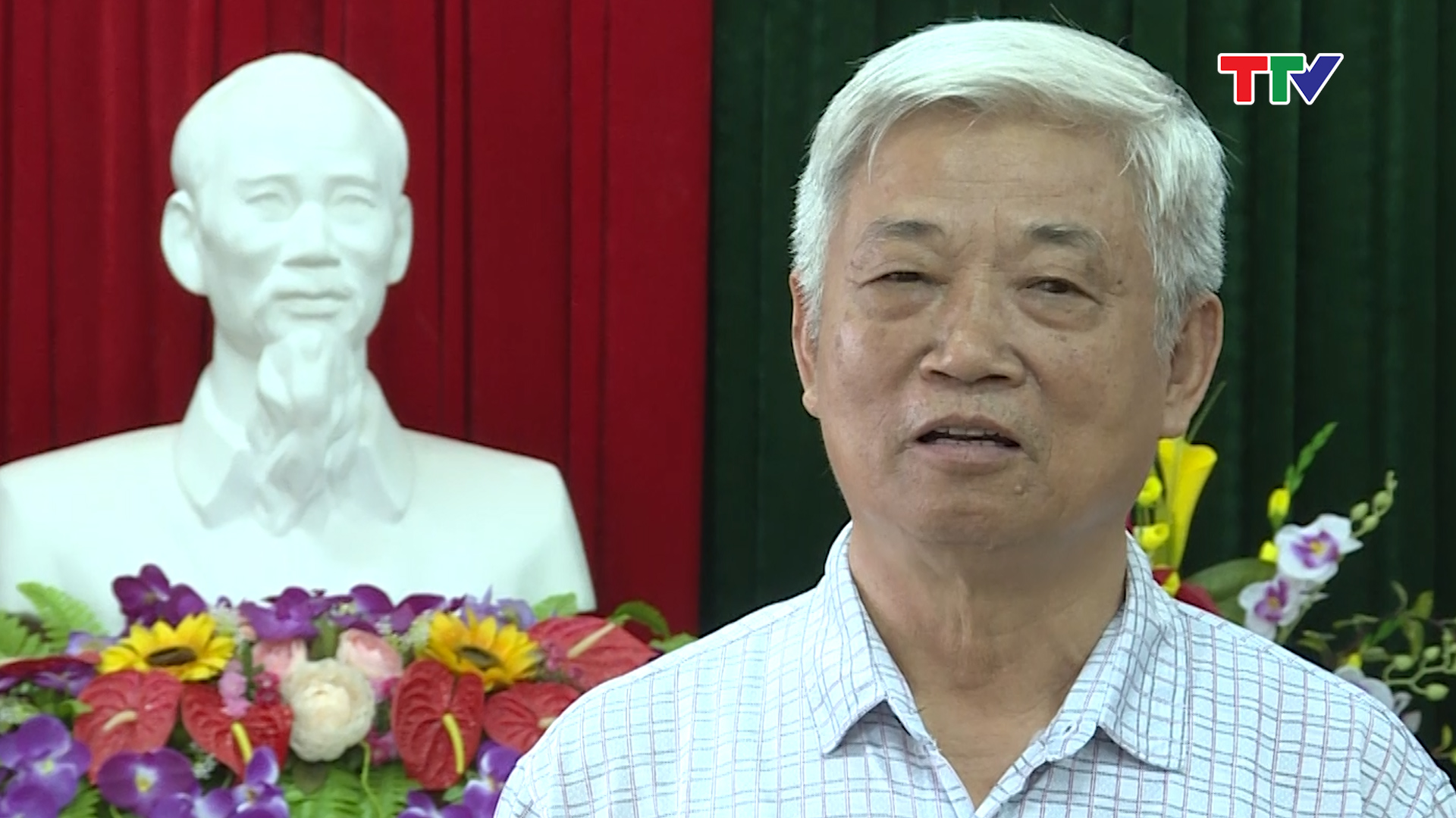  Ông Lê Trung Sơn – Chủ tịch Hội cựu TNXP tỉnh Thanh Hóa: “Hiện nay vẫn còn một số khó khăn trong giải quyết chế độ cho TNXP, chủ yếu là do giấy tờ bị thất lạc, việc chứng minh đơn vị, người tham gia tình nguyện, xung kích khó”