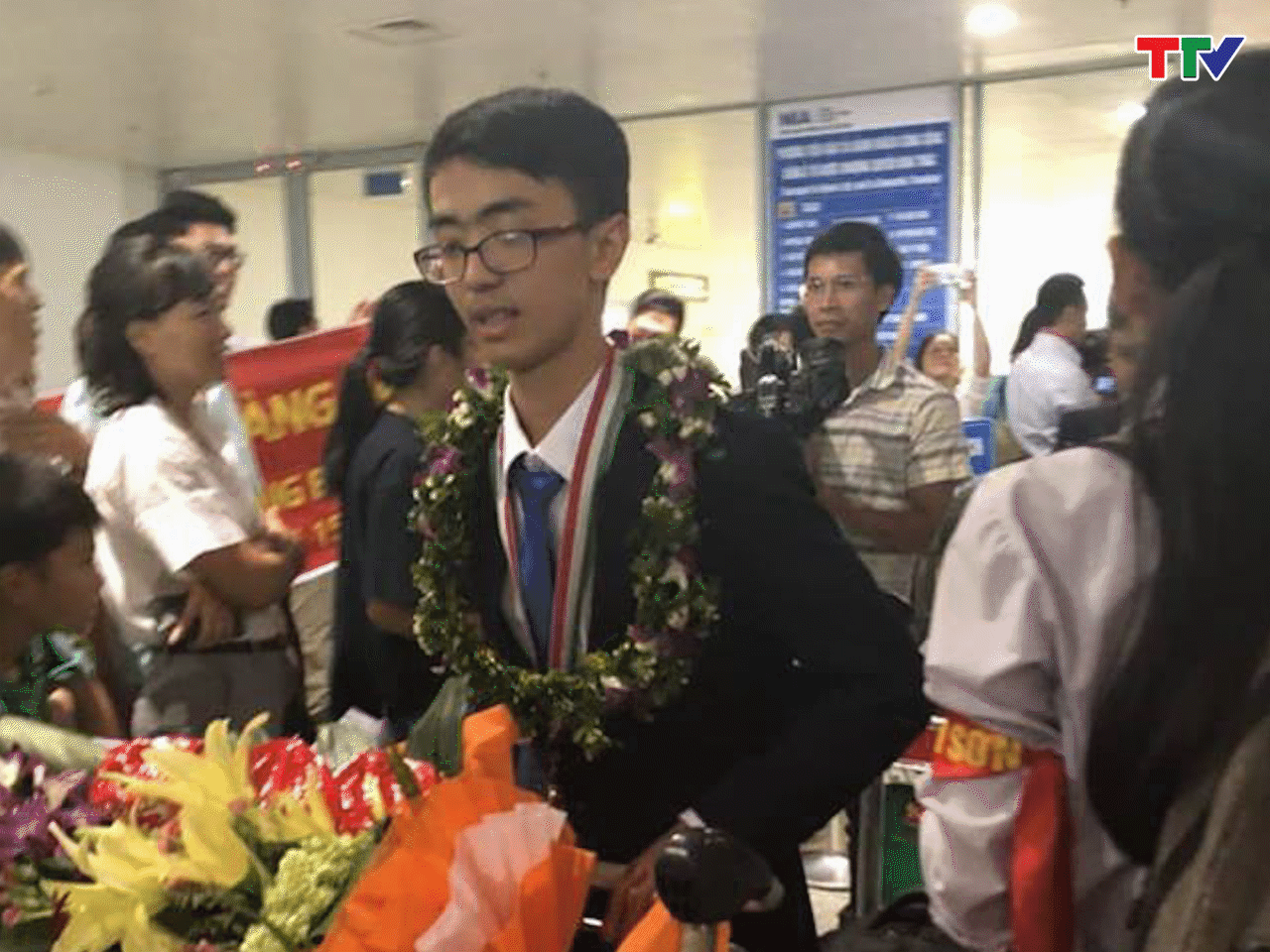 Em Ho&agrave;ng Minh Trung -Huy chương v&agrave;ng Kỳ thi Sinh học quốc tế lần thứ 29