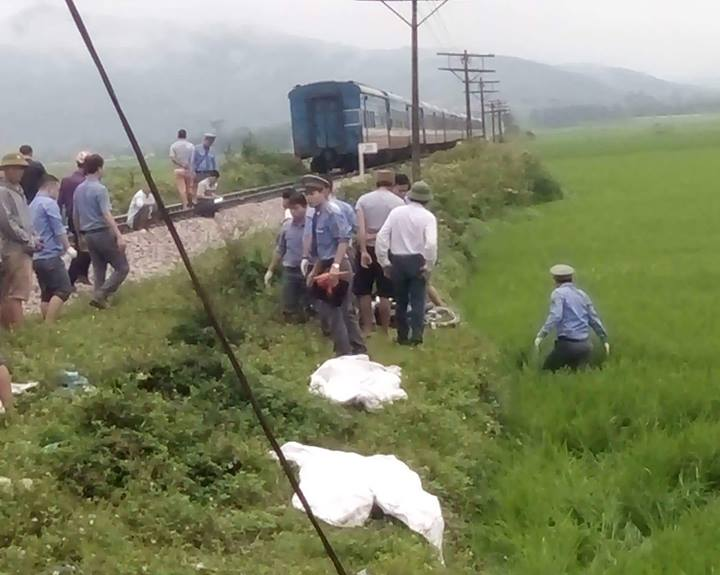 Tai nạn đường sắt tại xã Các Sơn, huyện Tĩnh Gia làm 2 người thiệt mạng