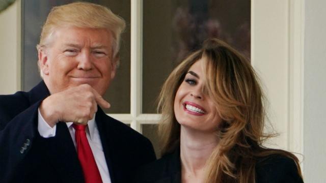 Tổng thống Mỹ Donald Trump và cựu trợ lý Hope Hicks (Ảnh: Getty)