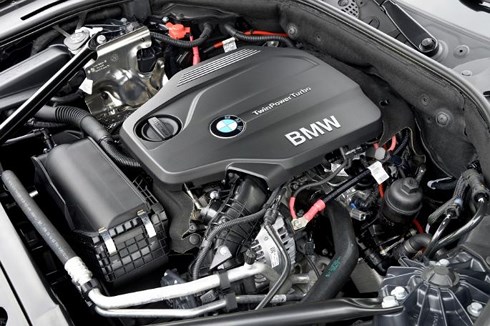 Lỗi kỹ thuật đã gây ra 27 vụ cháy động cơ xe BMW diesel tại Hàn Quốc.