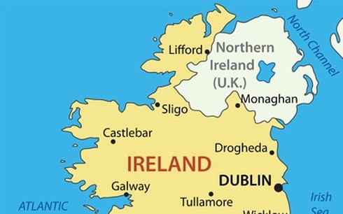 Đảo Ireland gồm Cộng hòa Ireland (phần màu vàng) và khu vực Bắc Ireland thuộc Vương quốc Anh. Ảnh: KT