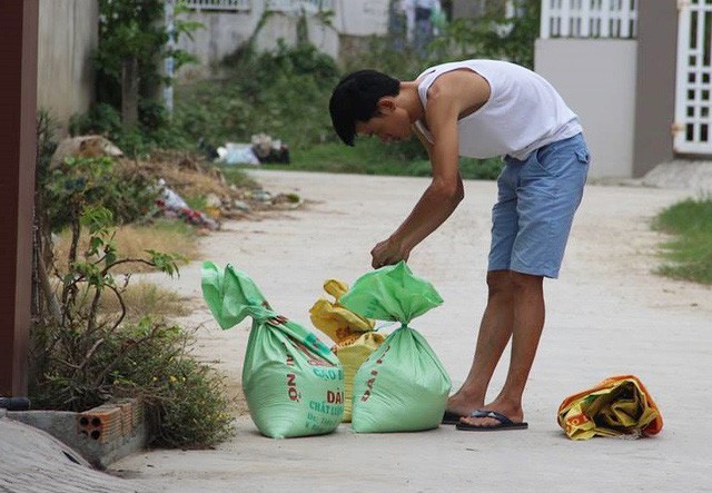 Người dân Khánh Hòa được cho là chủ quan trong cơn bão số 12 đổ bộ vào năm ngoái