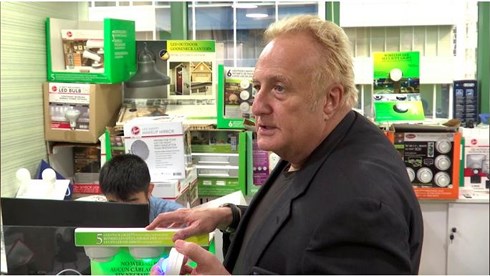 &Ocirc;ng Larry Sloven, Chủ tịch của C&ocirc;ng ty TNHH Capstone International Hong Kong. (Ảnh: Reuters).