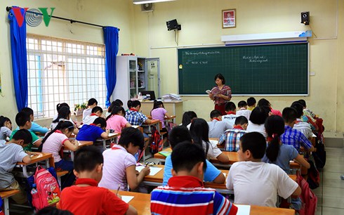 Đổi mới Chương trình sách giáo khoa phổ thông còn nhiều trở ngại.