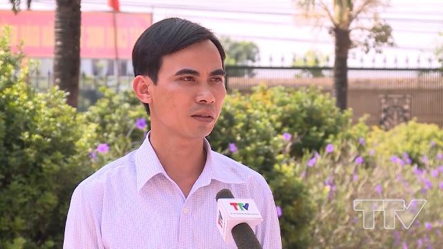 Ông Lê Như Đông, Phó Chủ tịch UBND xã Hoằng Kim, huyện Hoằng Hóa: Vụ việc xảy ra trong nhân dân rất hoang mang, đặc biệt là các hộ kinh doanh dọc quốc lộ 1A. Cảnh sát hình sự vào cuộc, điều tra làm rõ, hiện tại bây giờ tình hình an ninh chính trị của địa phương tương đối ổn định, người dân yên tâm làm ăn.