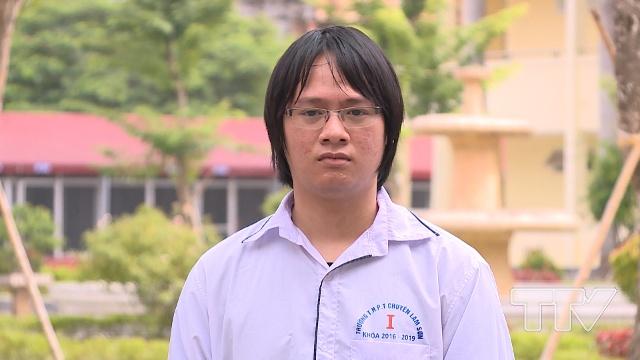 Phúc cũng là chàng trai cá tính và rất ít nói