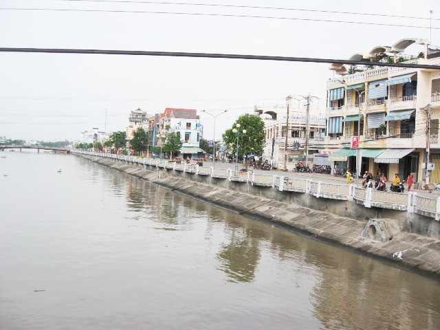 Bờ kè sông Maspero (TP Sóc Trăng, tỉnh Sóc Trăng).