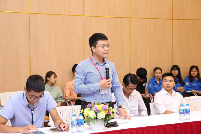 Ông Nguyễn Phương Linh, Phó Bí thư Đoàn trường, Trưởng Ban tổ chức ngày hội