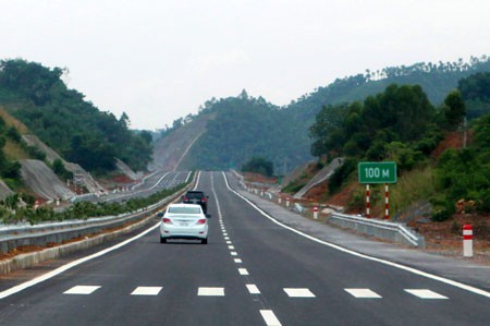 Nút giao IC12 - IC14 cao tốc Nội Bài - Lào Cai sẽ thông xe trở lại từ ngày 27/9