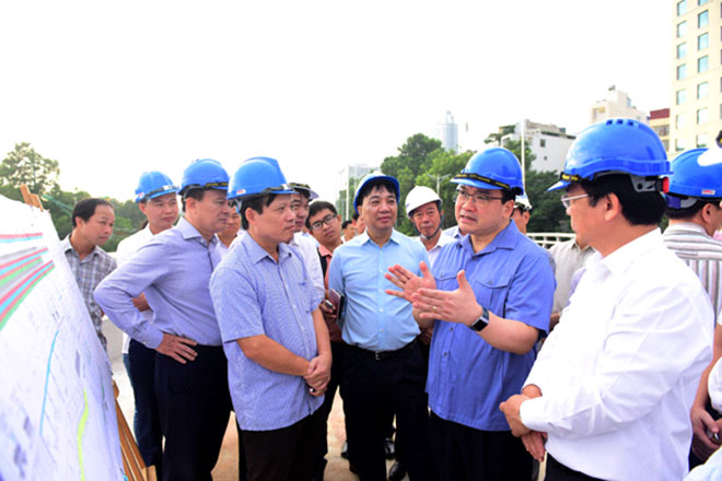 Bí thư Thành ủy Hà Nội yêu cầu đảm bảo tiến độ thông xe cầu vượt An Dương trước 10-10.