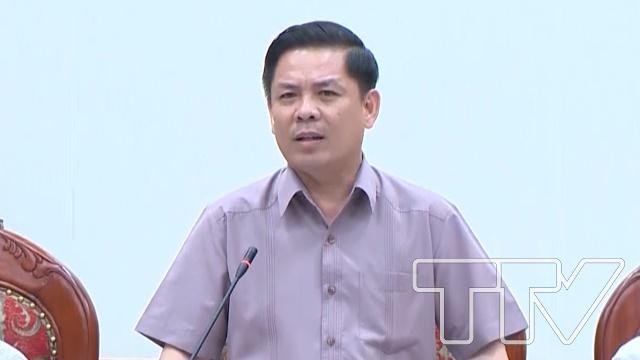 Đồng chí Nguyễn Văn Thể, Ủy viên Trung ương Đảng, Bộ trưởng Bộ Giao thông vận tải phát biiểu tại buổi làm việc