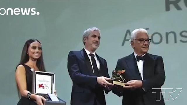 giải thưởng cao quý  &quot;Sư tử vàng &quot; được trao cho Bộ phim đen trắng  &quot;Roma &quot; của đạo diễn người Mexico Alfonso Cuarón