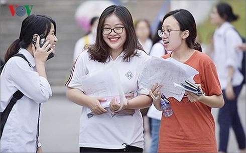 Để kỳ thi lớp 10 năm 2019 đạt hiệu quả cao, nhiều giáo viên cho rằng, Sở GD-ĐT Hà Nội cần ra đề thi minh họa sát với đề thi chính thức (ảnh minh họa)