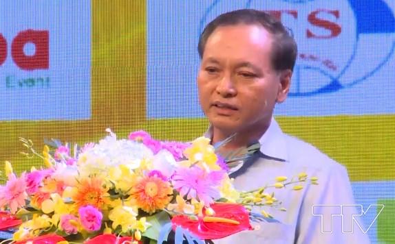 Đồng chí Nguyễn Đức Quyền, Phó Chủ tịch Thường trực UBND tỉnh phát biểu tại buổi lễ