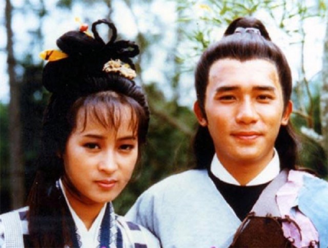 Ỷ thiên đồ long ký phiên bản 1986 do Lương Triều Vỹ và Lê Mỹ Nhàn thủ vai
