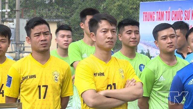 giải bóng đá Sầm Sơn League năm nay có 12 câu lạc bộ bóng đá mạnh trên địa bàn thành phố biển tham dự