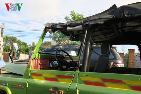 Một vụ tai nạn liên quan đến xe chở khách du lịch trên tuyến Mũi Né - Bàu Trắng.