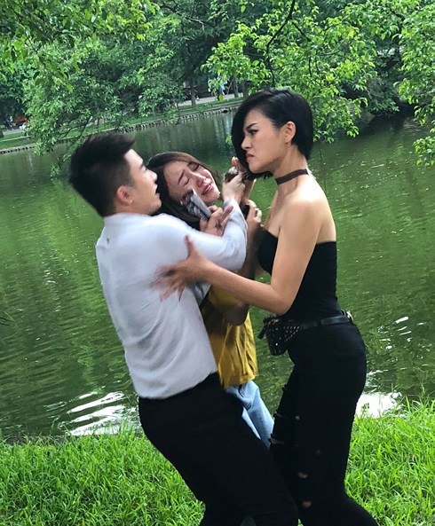 Toàn bộ những cảnh tát, đánh nhau trong  &quot;Quỳnh búp bê &quot; đều được các diễn viên làm thật.