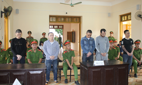Các bị cáo tại phiên tòa.