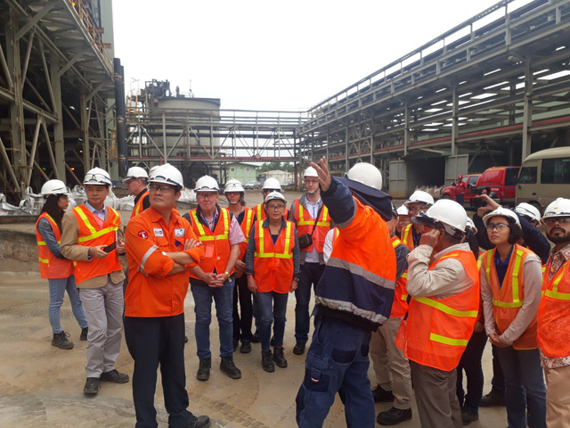 Các Nhà khoa học đi thực địa tại mỏ đa kim Núi Pháo, Thái Nguyên