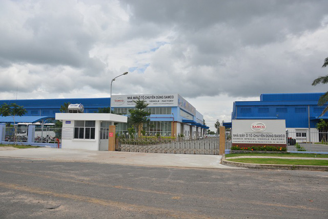 Nhà máy &ocirc; t&ocirc; Chuy&ecirc;n dùng Samco tại huy&ecirc;̣n Củ Chi, TPHCM chính là Nhà máy &ocirc; t&ocirc; Thương mại Samco trước đ&acirc;y. Đ&acirc;y là nơi sản xu&acirc;́t dòng xe khách Fuso Rosa nhưng bị thua l&ocirc;̃ nặng n&ecirc;̀.